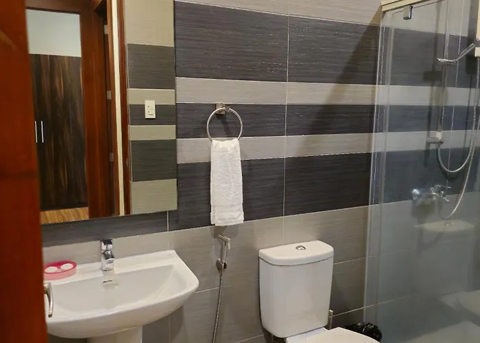 Apartment Spacious Modern 2 Bed 2 Bath By Wsi Residences *